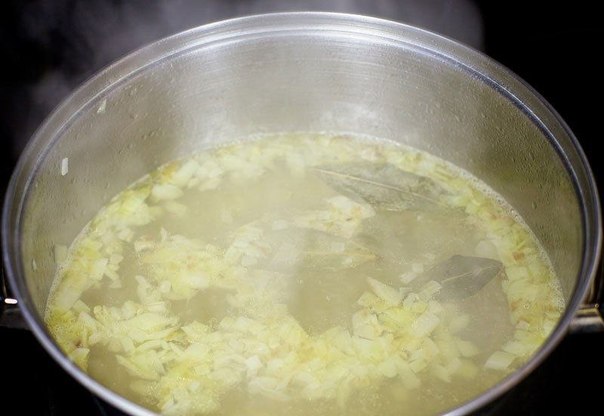 Чаудер з лосося з вершками