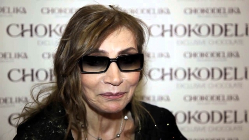 Джуна планировала «родить» ребенка от своего сына