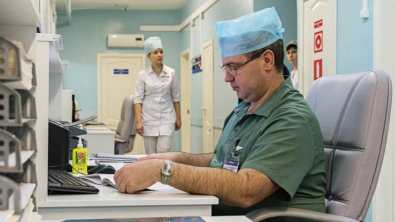 Врачи назвали ранние симптомы цирроза печени